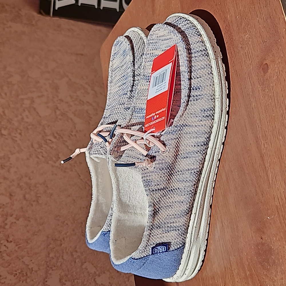 Hey Dude Wendy Sox Lightweight Slip-On Sneakers Shoes In Light Pink Size 11 - Picture 8 of 13